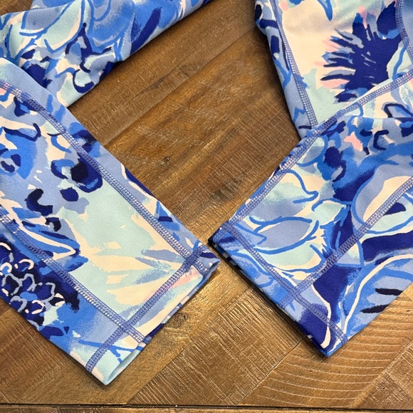 Lilly Pulitzer Luxletic Leggings - Picture 4 of 5